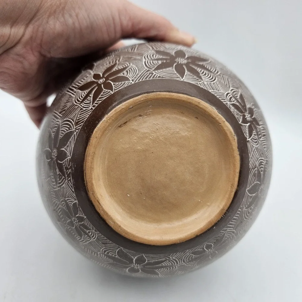 Handmade Etched Carved Floral Geometric Studio Pottery Vase Brown White Boho 8